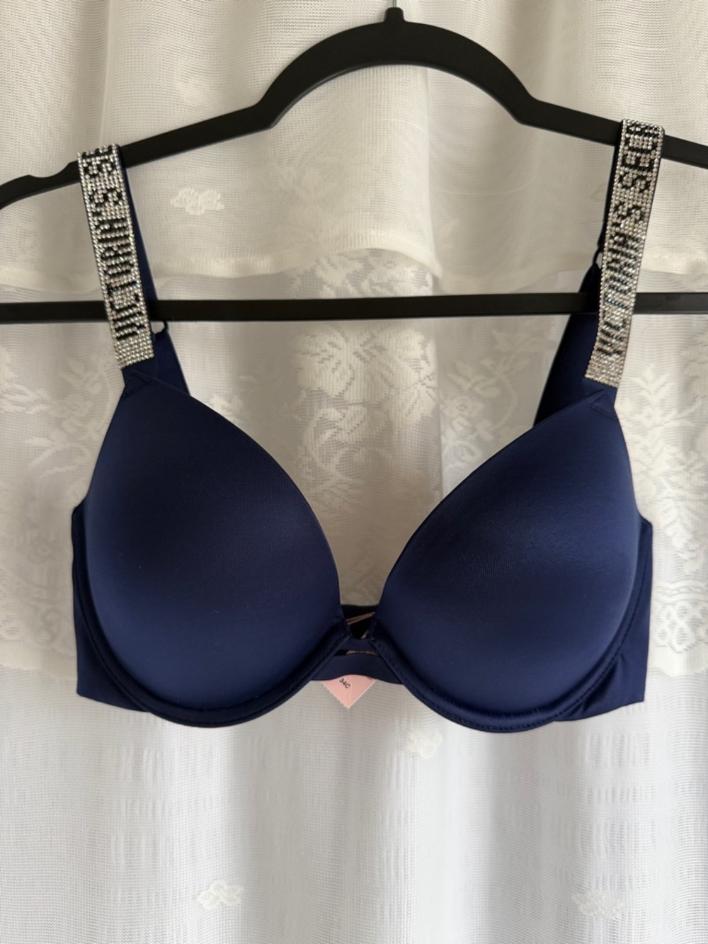 Victoria's Secret Navy Very Sexy Push Up Bra